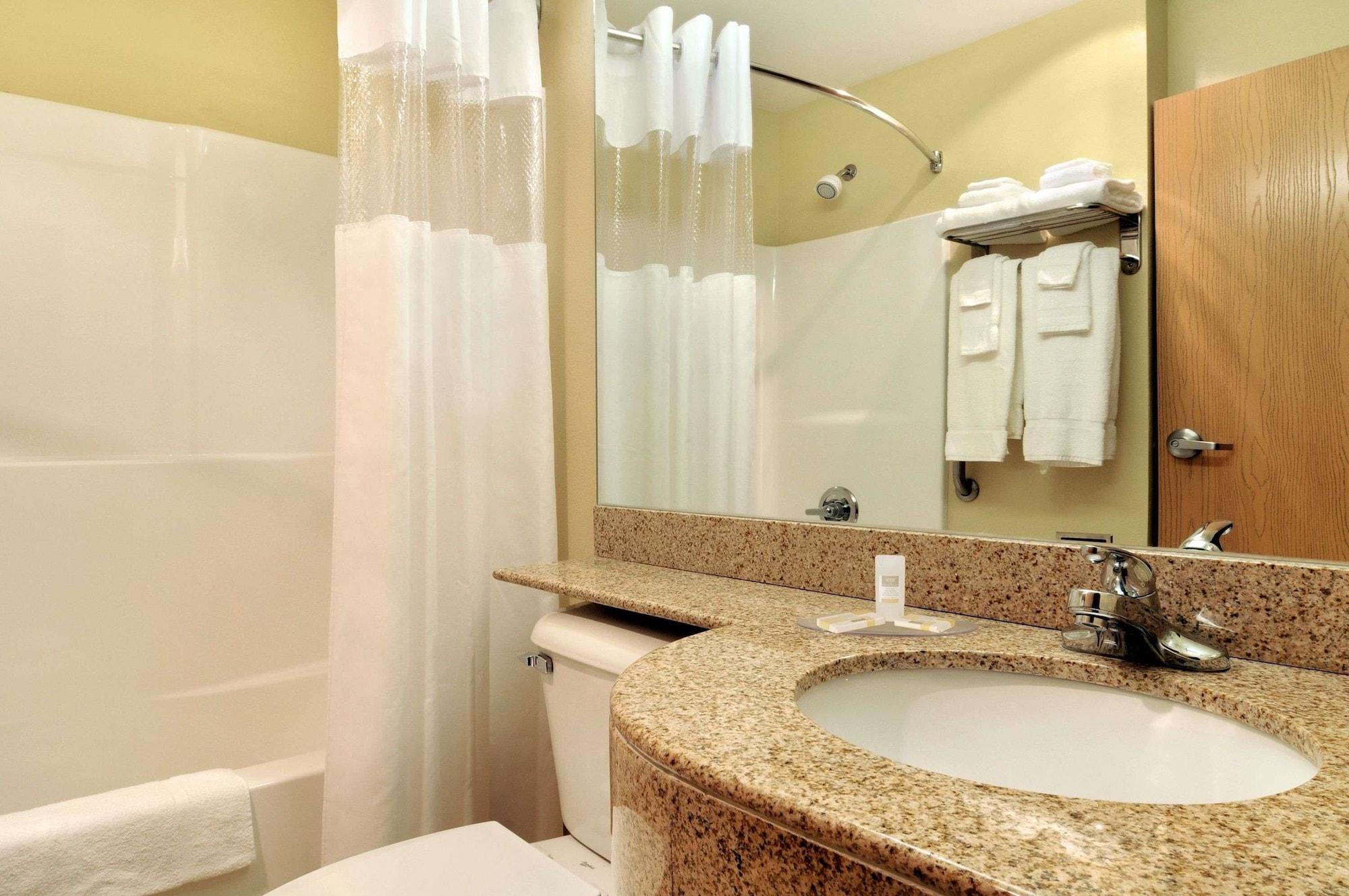Microtel Inn & Suites Huntsville Phòng bức ảnh