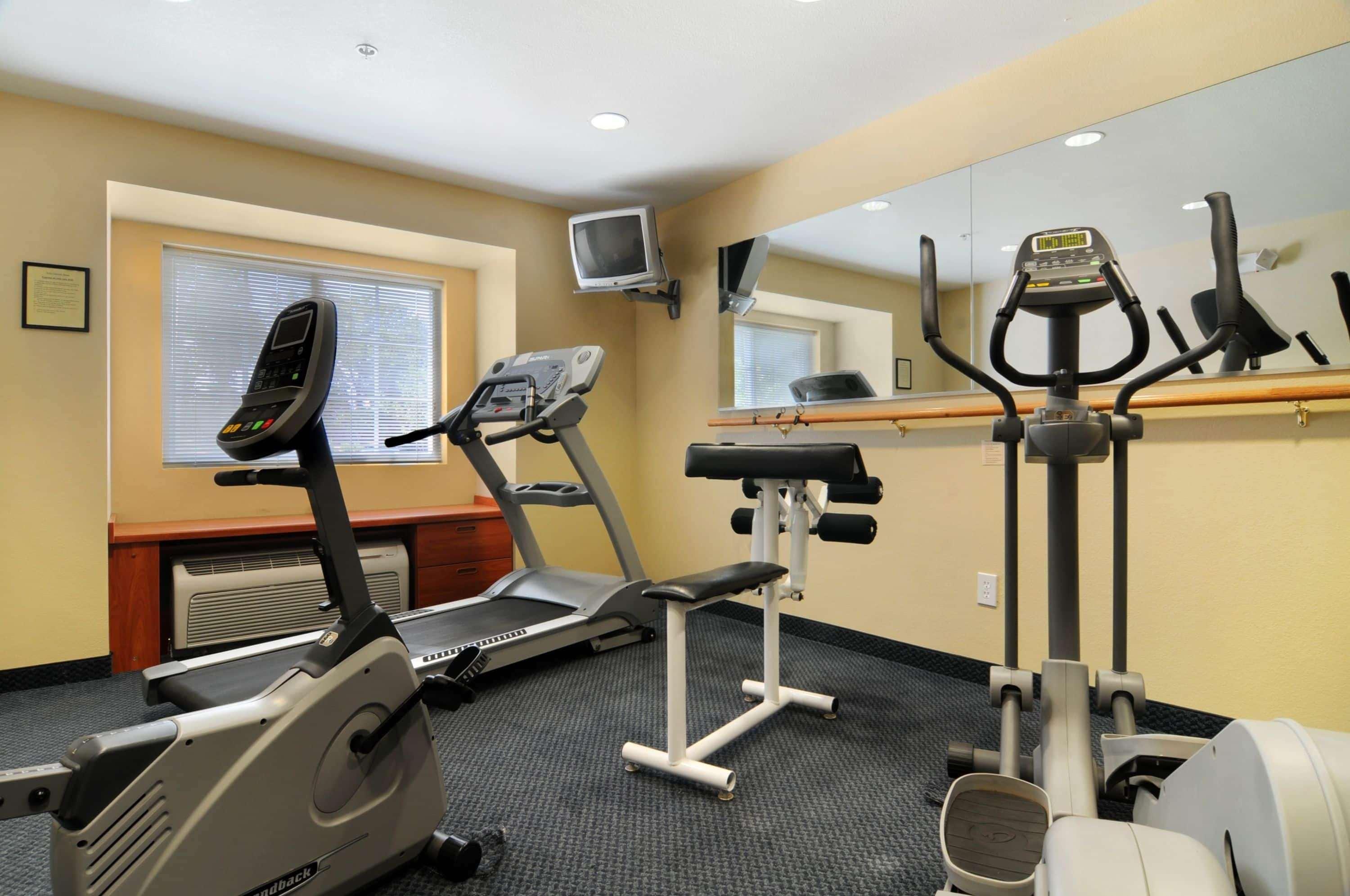 Microtel Inn & Suites Huntsville Ngoại thất bức ảnh